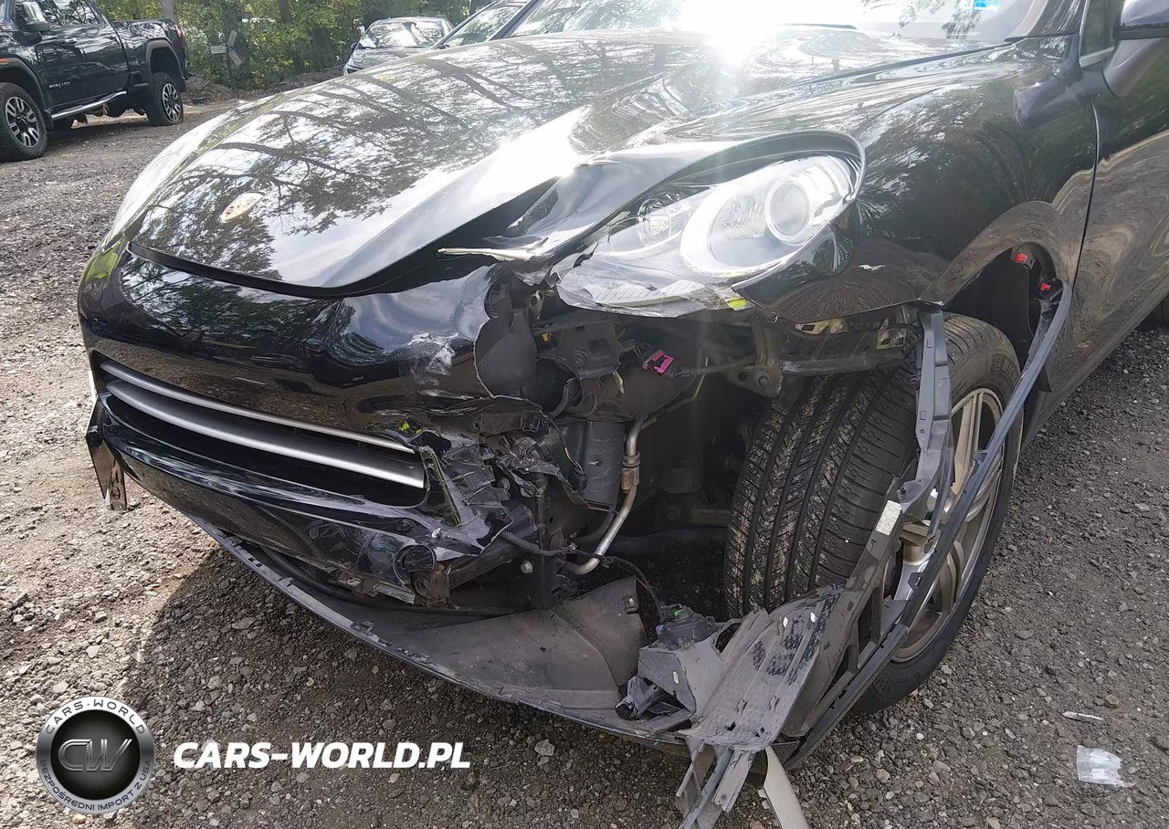 2014 Porsche Cayenne Platinum Edition VIN:WP1AA2A23ELA09051 - 6