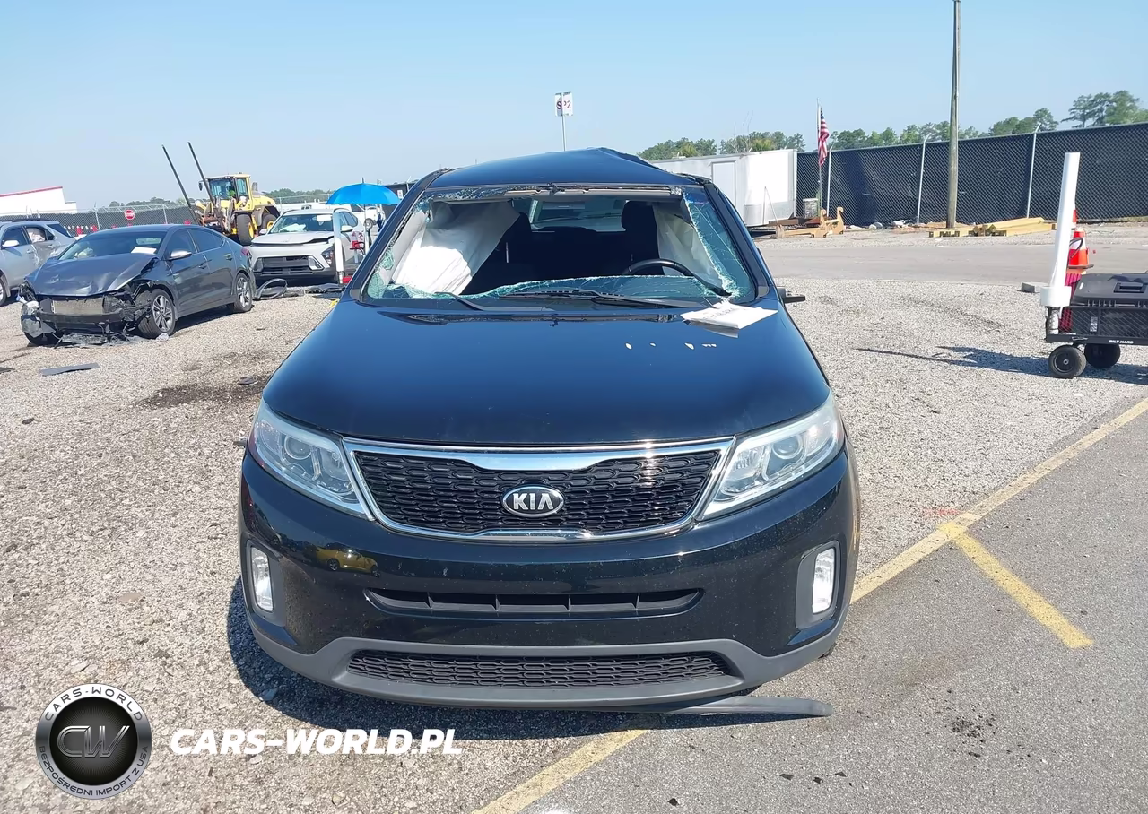 2015 Kia Sorento Lx VIN:5XYKT4A69FG623520 - 13