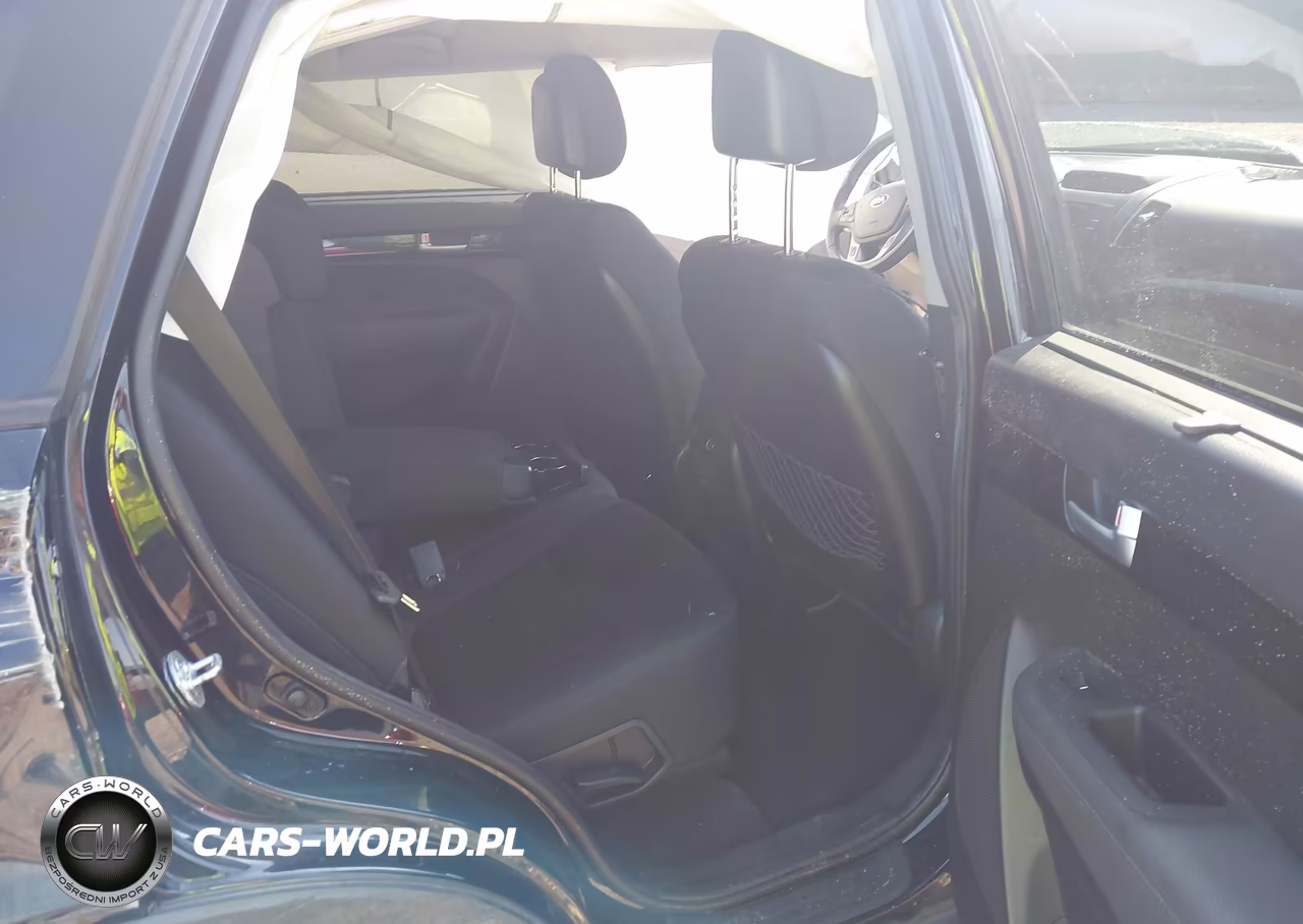 2015 Kia Sorento Lx VIN:5XYKT4A69FG623520 - 8