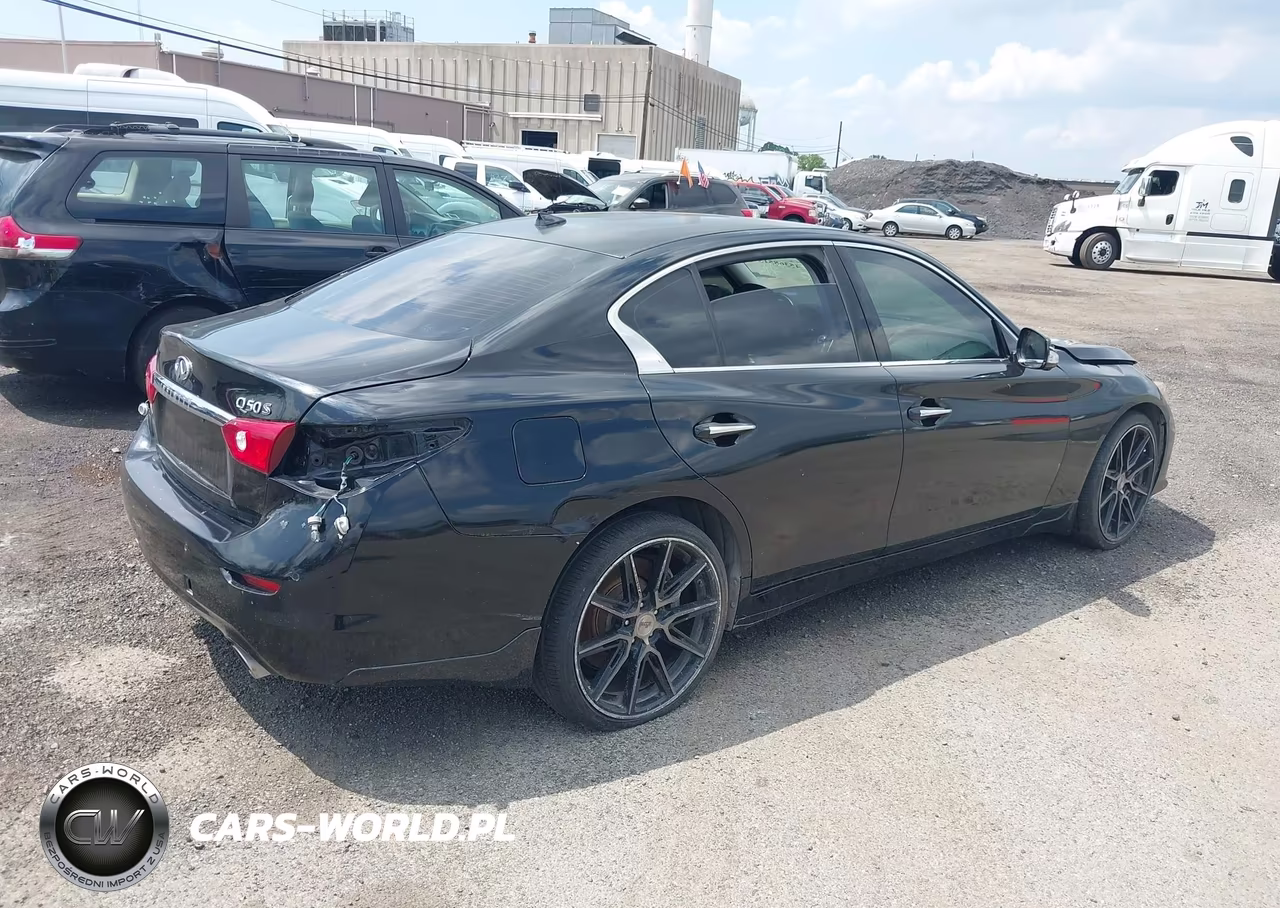 2014 Infiniti Q50 Sport VIN:JN1BV7AR0EM697513 - 4