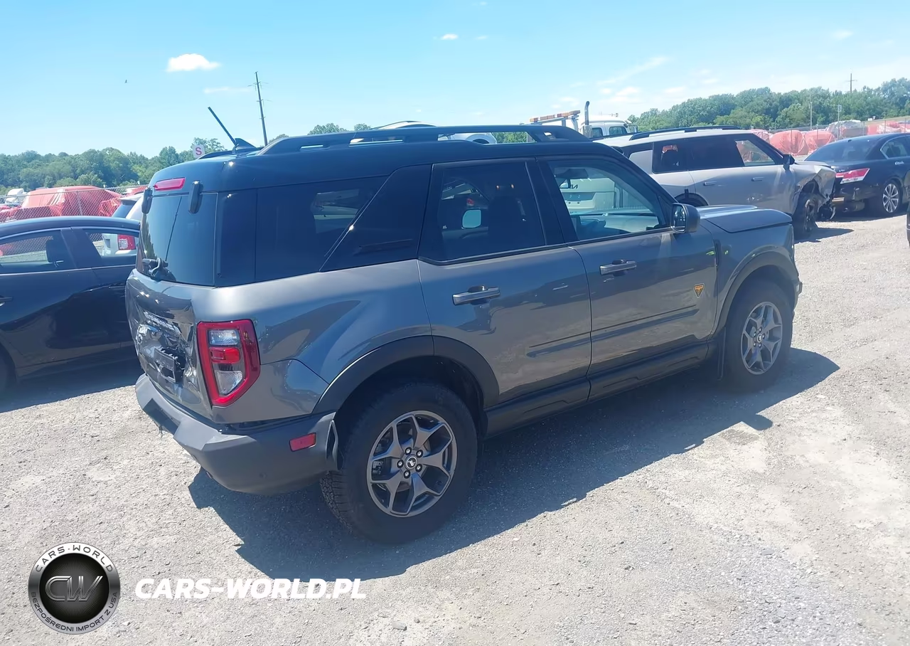 2024 Ford Bronco Sport Badlands VIN:3FMCR9D97RRF18485 - 4