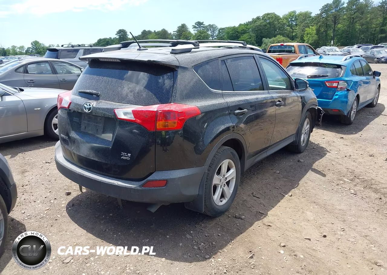 2014 Toyota Rav4 Xle VIN:2T3RFREV4EW188653 - 4