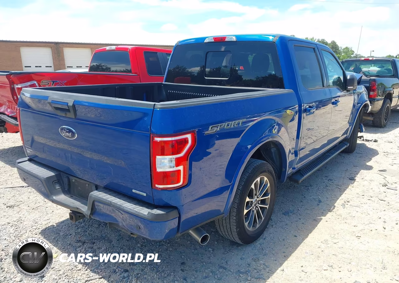 2018 Ford F-150 Xlt VIN:1FTEW1CP2JFA13043 - 4