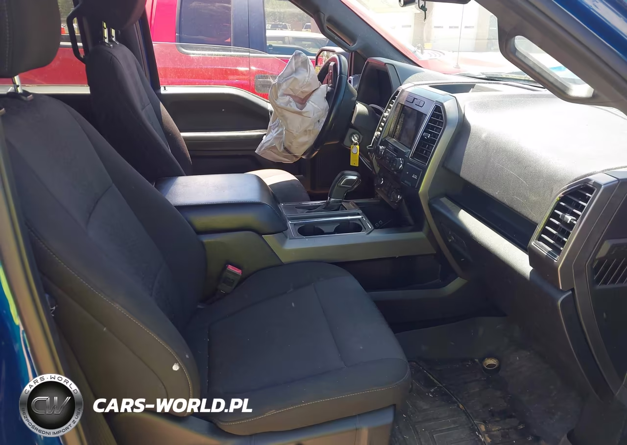2018 Ford F-150 Xlt VIN:1FTEW1CP2JFA13043 - 5