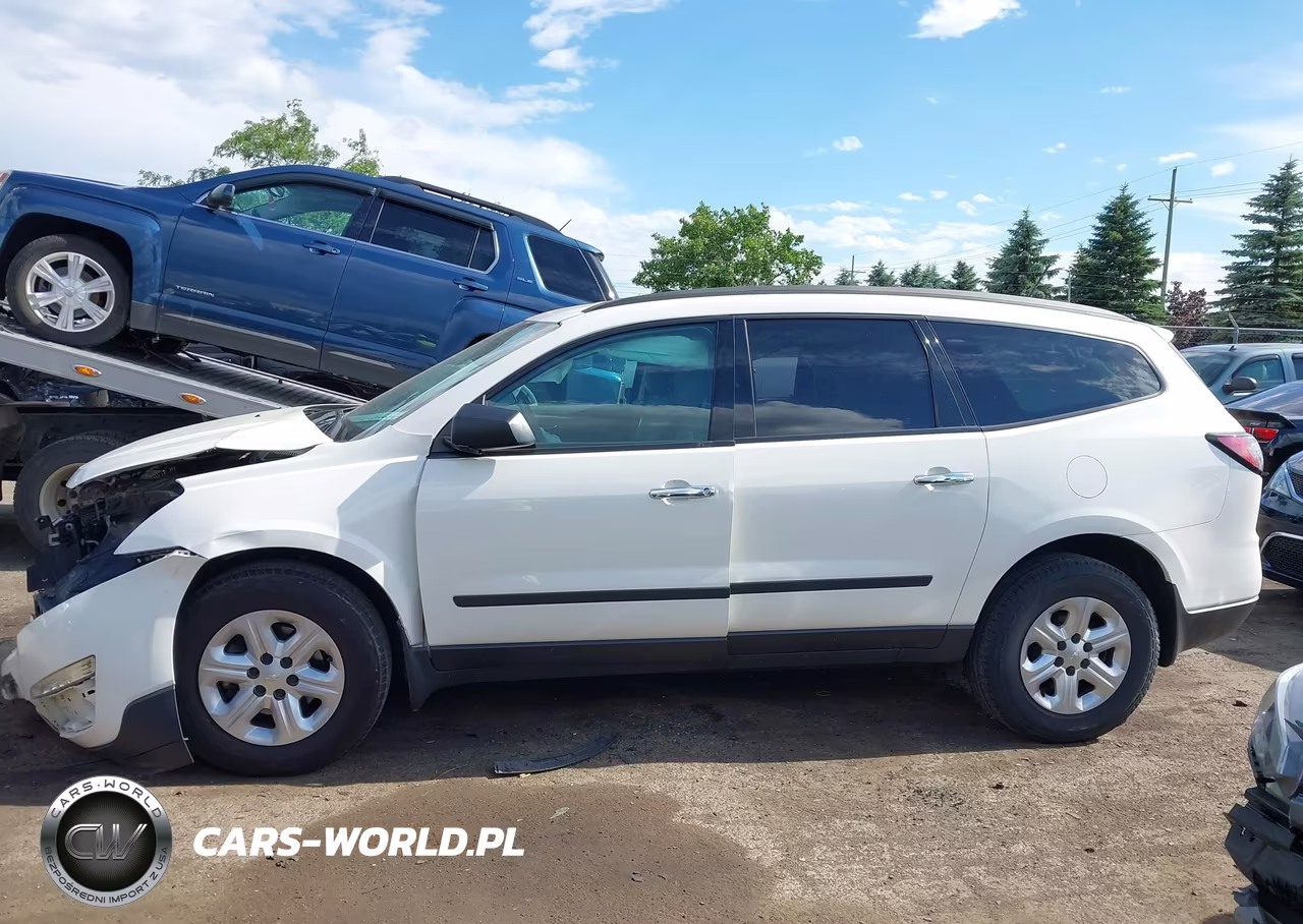 2013 Chevrolet Traverse Ls VIN:1GNKVFKD5DJ128089 - 14