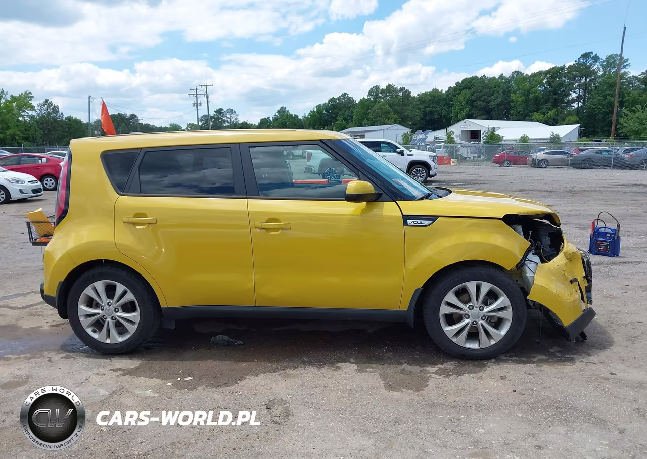 2016 Kia Soul + VIN:KNDJP3A51G7277348 - 13