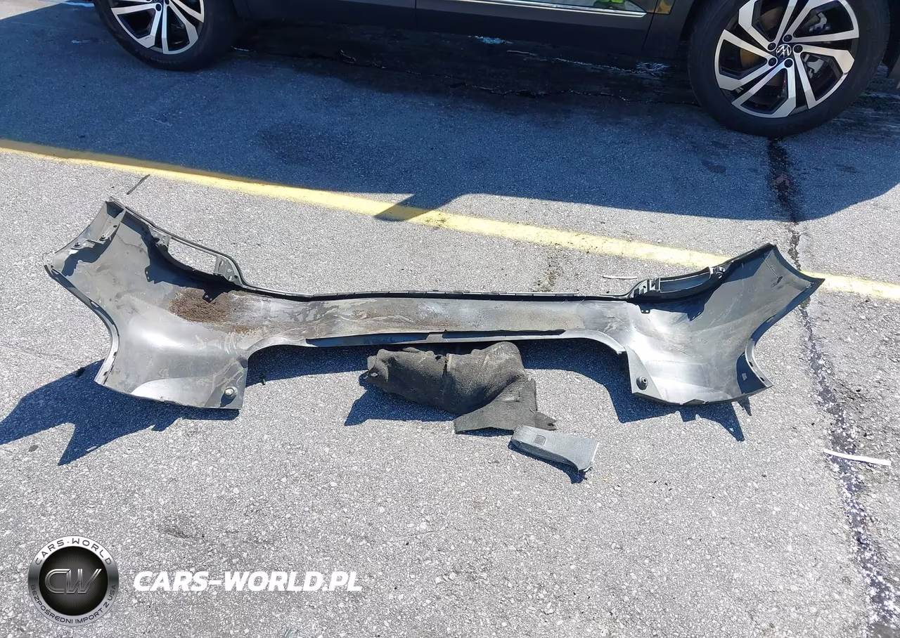 2018 Ford Focus Se VIN:1FADP3K25JL318943 - 12