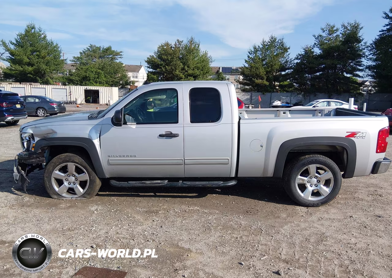 2011 Chevrolet Silverado 1500 Lt VIN:1GCRKSE3XBZ284347 - 14