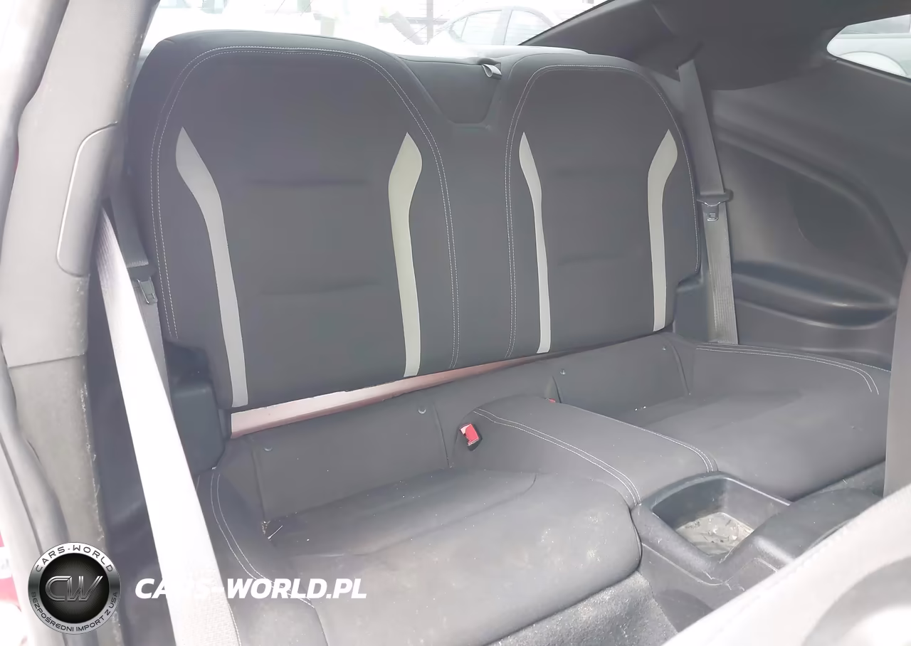 2018 Chevrolet Camaro 1Lt VIN:1G1FB1RX6J0142633 - 8