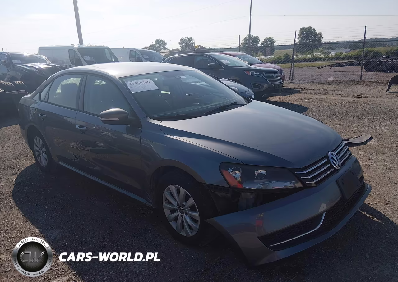 2013 Volkswagen Passat 2.5L S – zdjęcie 1 z 11