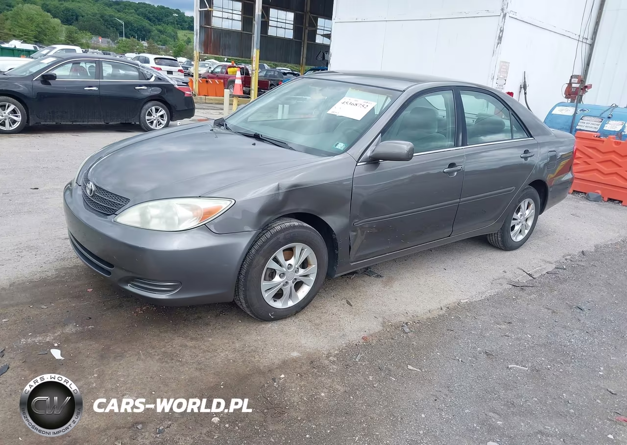 2004 Toyota Camry Le V6 VIN:4T1BF32K54U582582 - 2