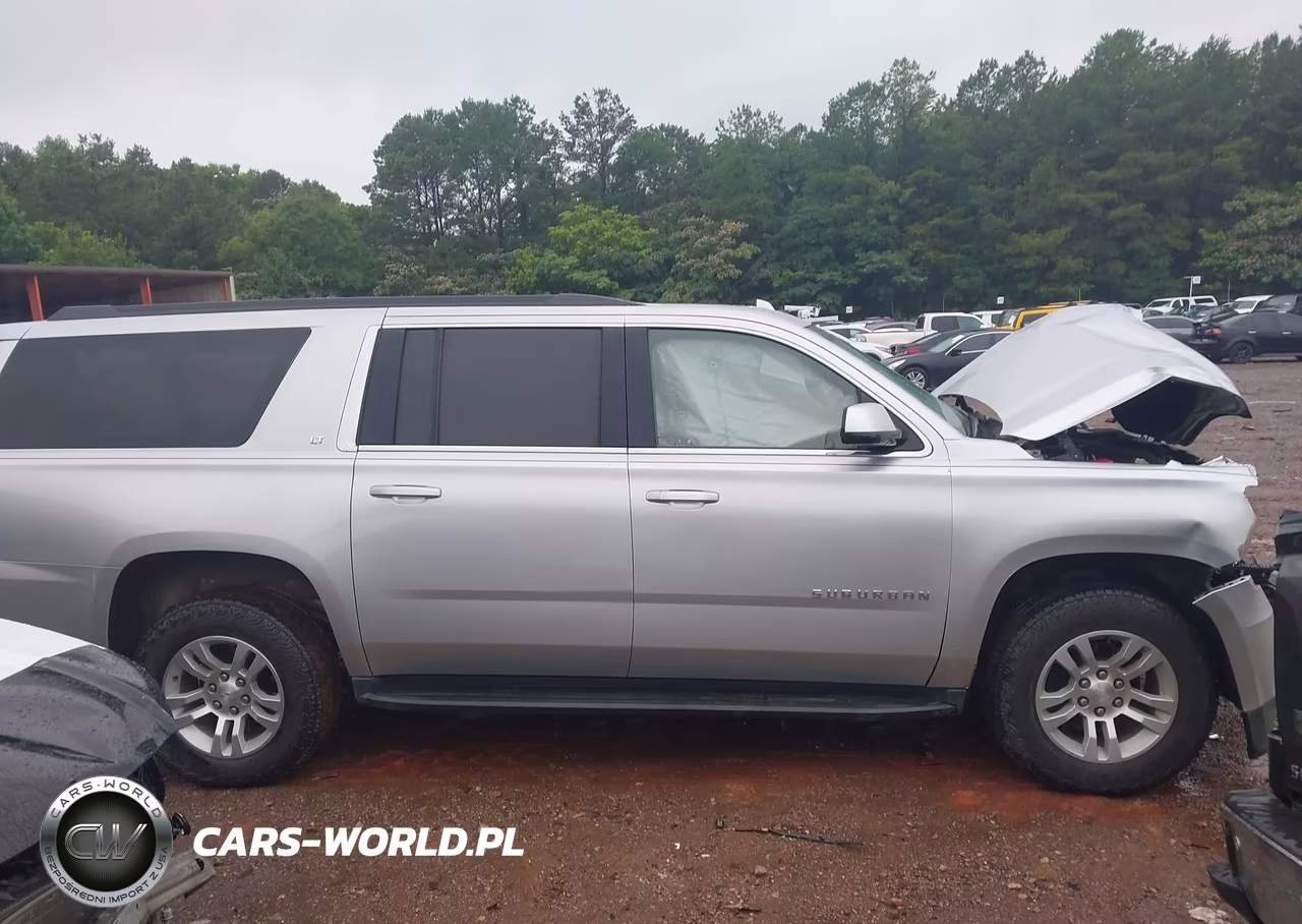 2019 Chevrolet Suburban Lt VIN:1GNSCHKC6KR369036 - 13