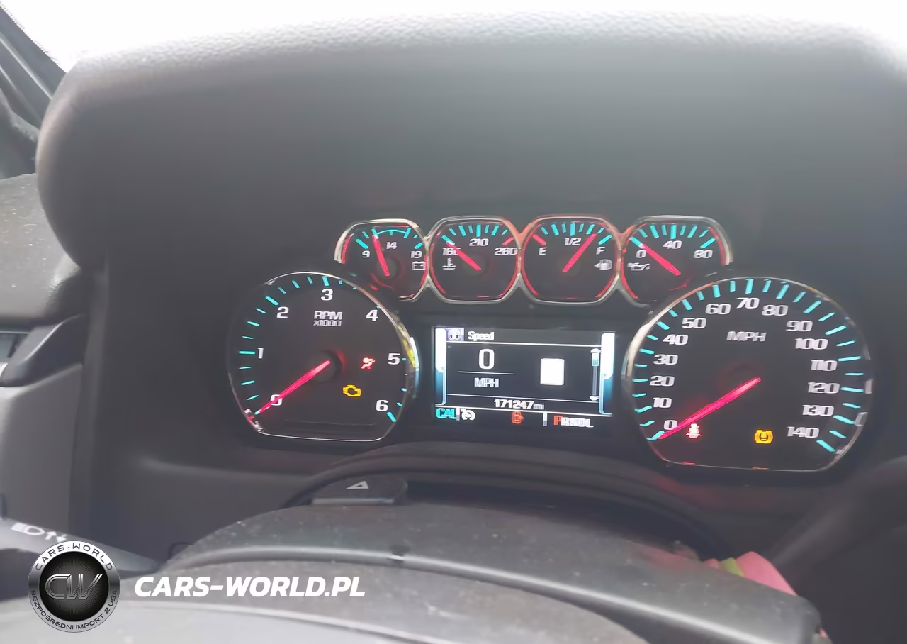 2019 Chevrolet Suburban Lt VIN:1GNSCHKC6KR369036 - 7