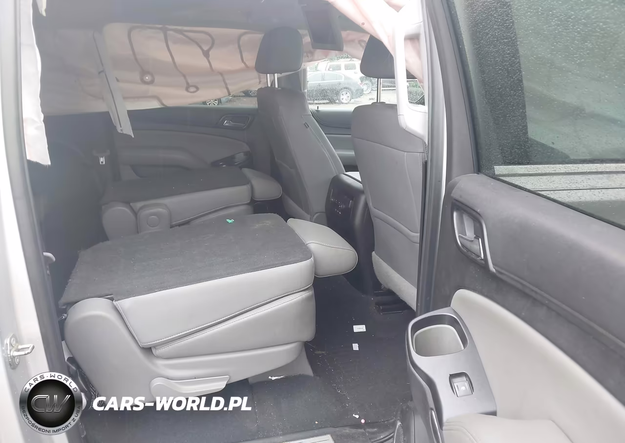 2019 Chevrolet Suburban Lt VIN:1GNSCHKC6KR369036 - 8