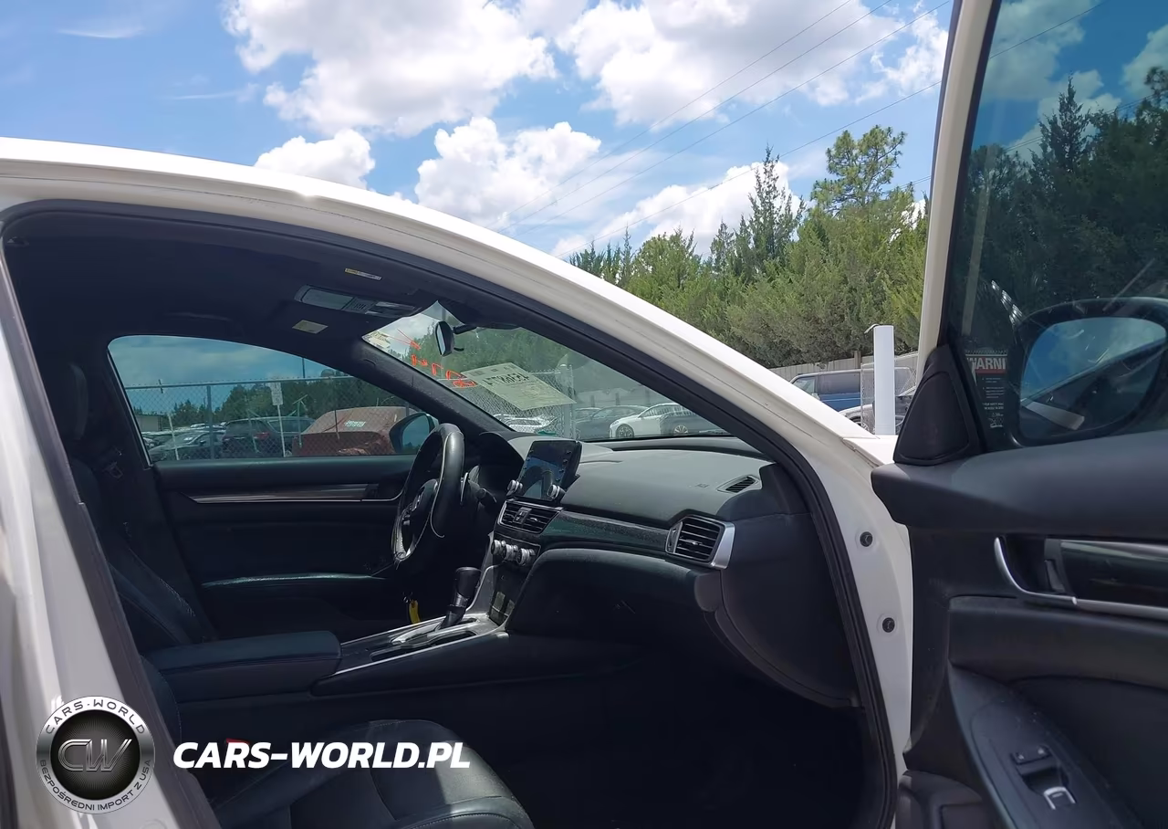 2018 Honda Accord Sport VIN:1HGCV1F39JA030536 - 5