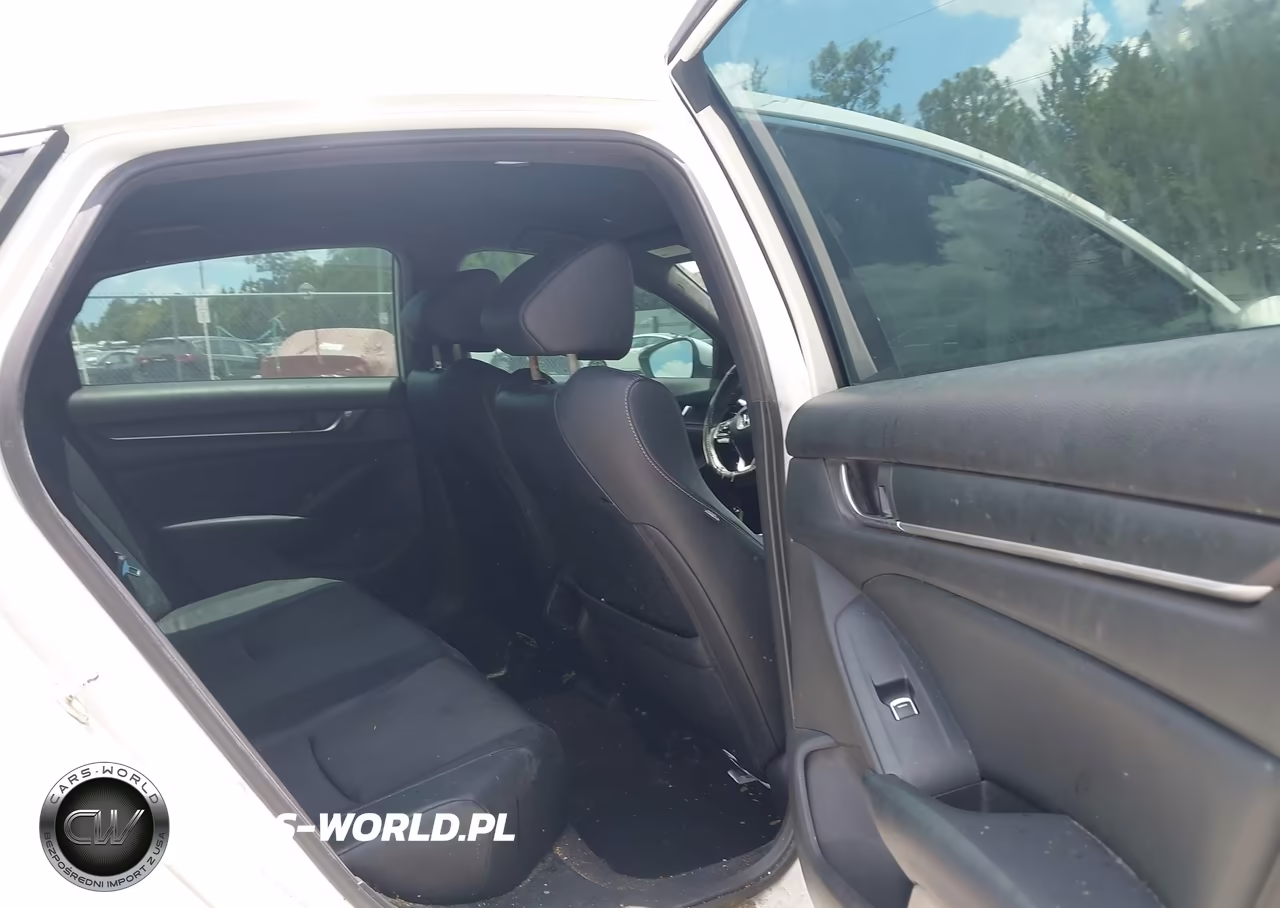 2018 Honda Accord Sport VIN:1HGCV1F39JA030536 - 8