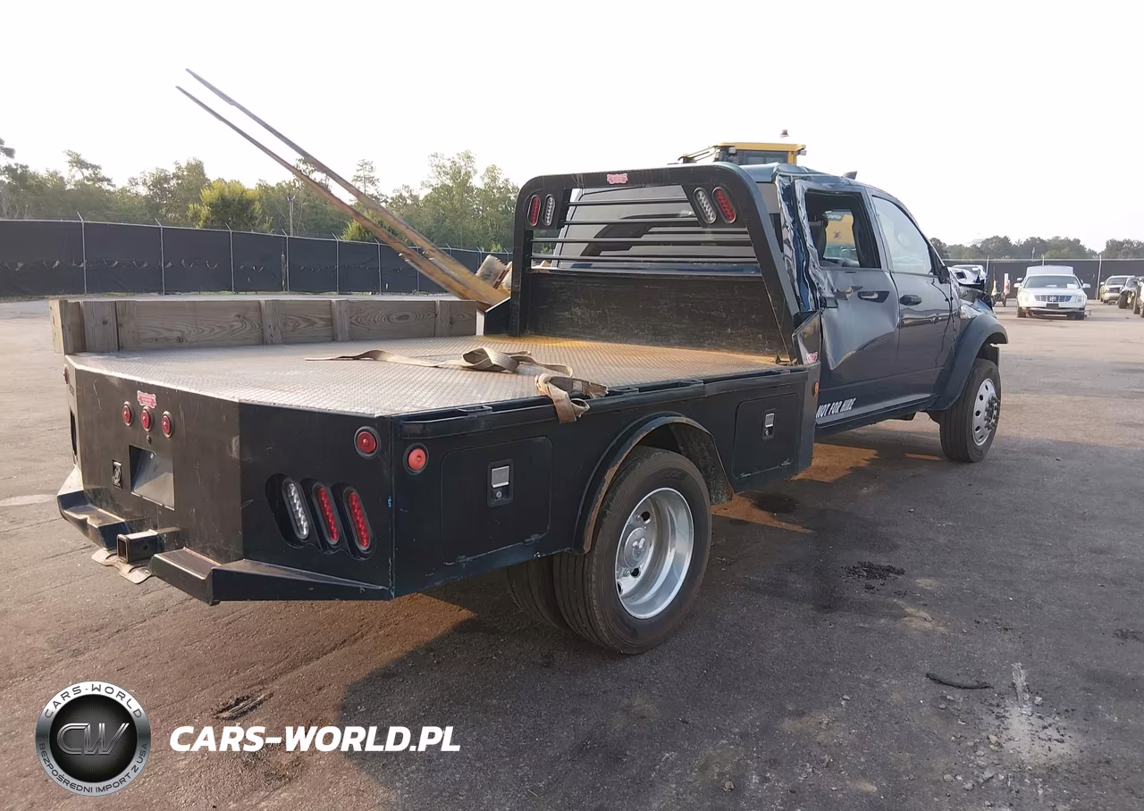2023 Ram 4500 Chassis Tradesman-Slt-Laramie-Limited VIN:3C7WRLEL3PG597867 - 4