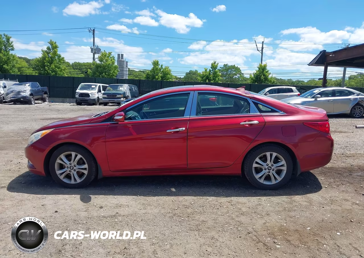 2013 Hyundai Sonata Limited VIN:5NPEC4AC1DH795775 - 14