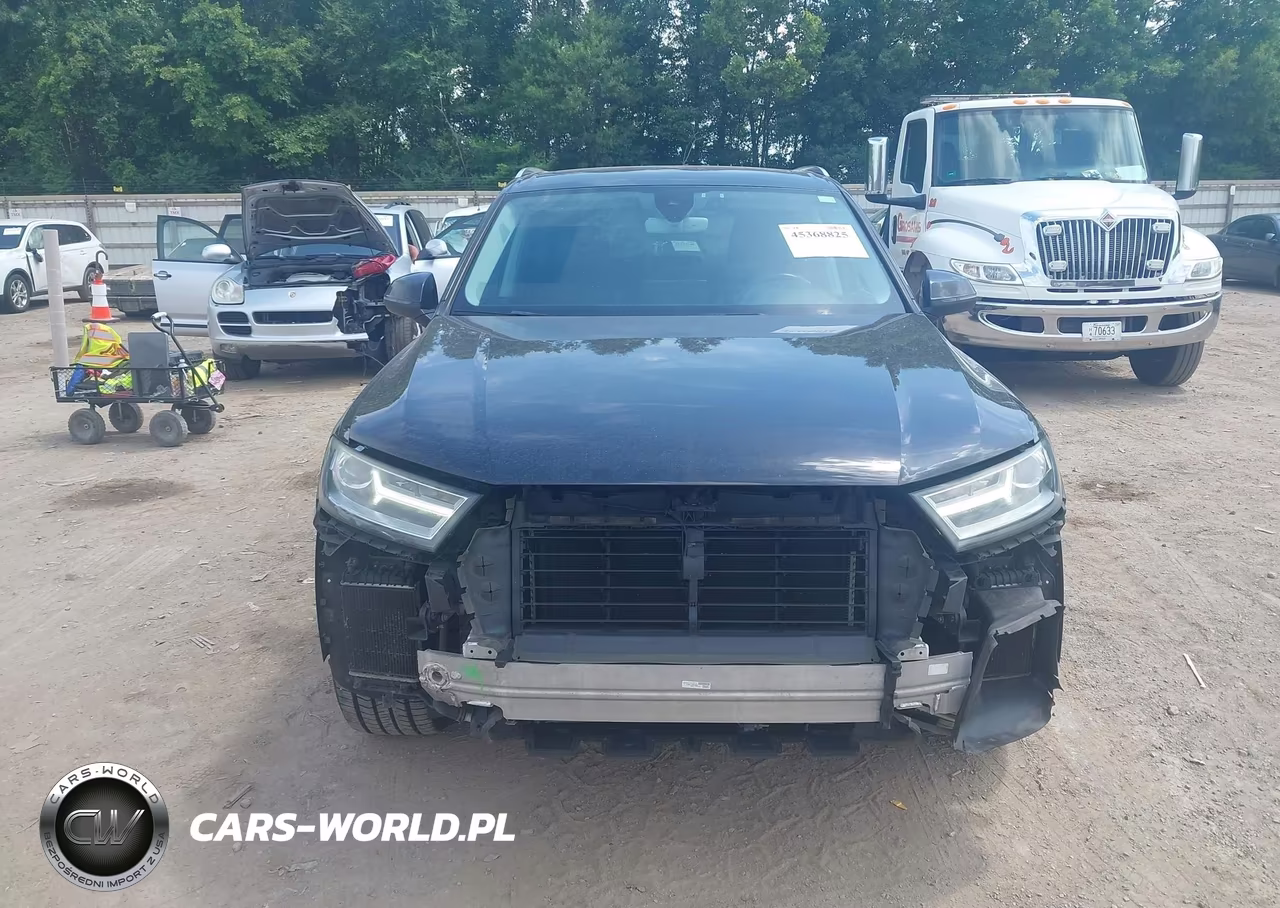 2017 Audi Q7 3.0T Premium VIN:WA1LAAF78HD004333 - 12
