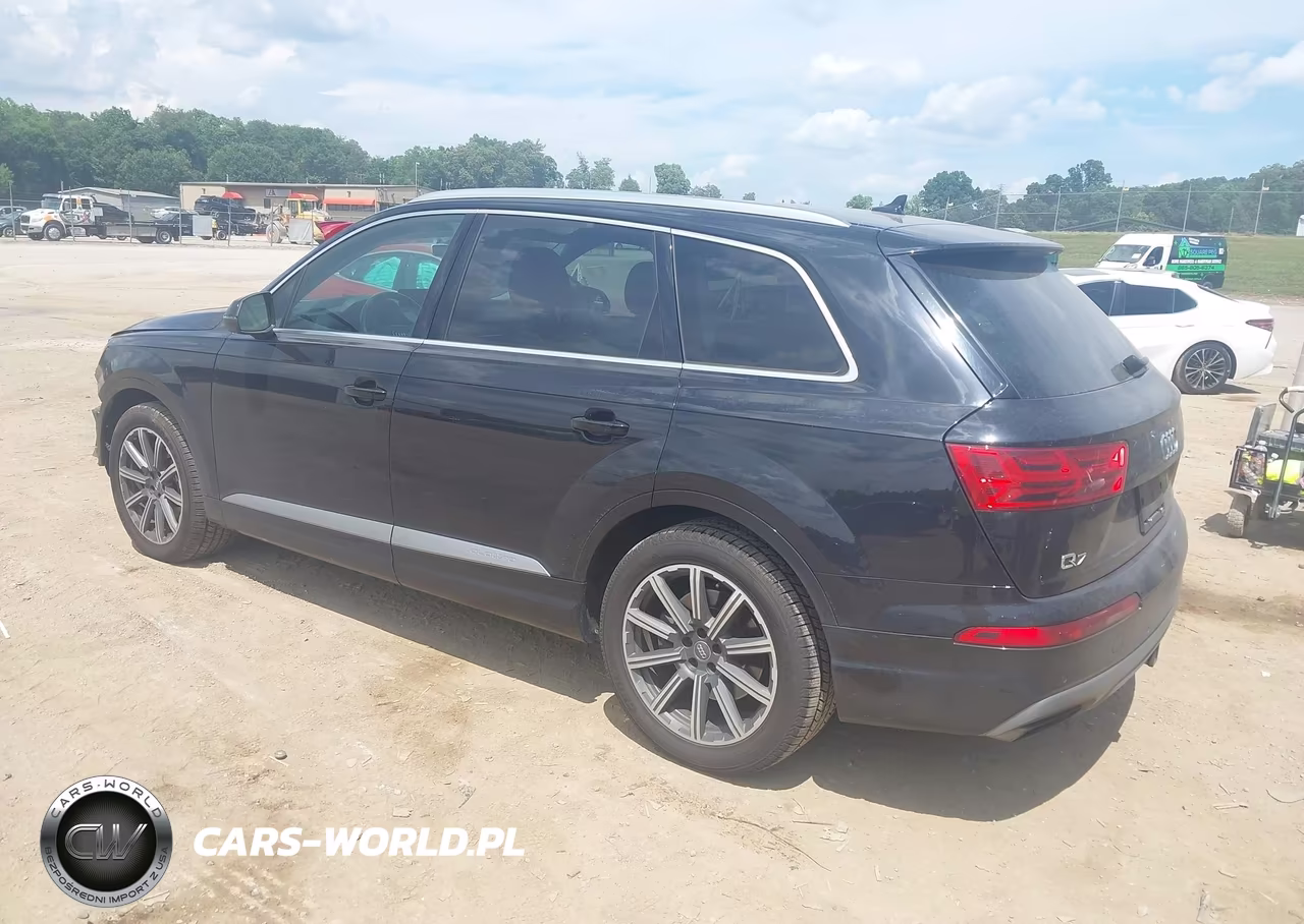 2017 Audi Q7 3.0T Premium VIN:WA1LAAF78HD004333 - 3