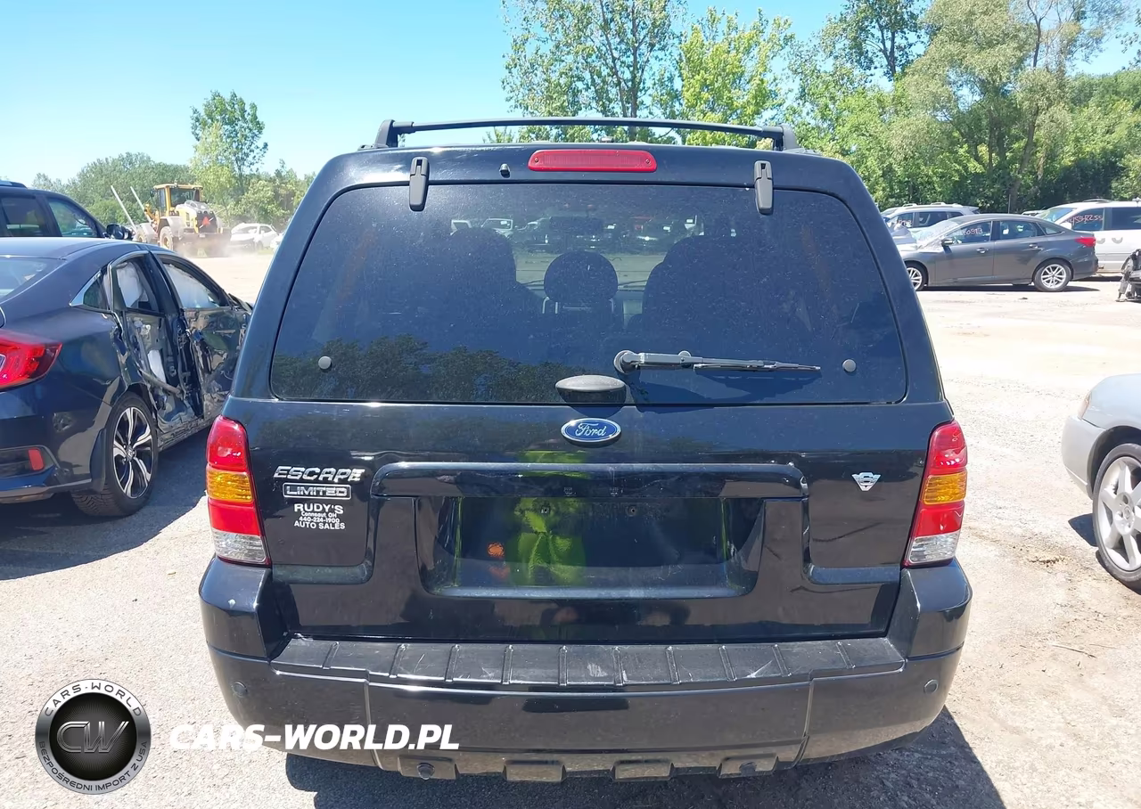 2007 Ford Escape Limited VIN:1FMCU94137KA25154 - 16