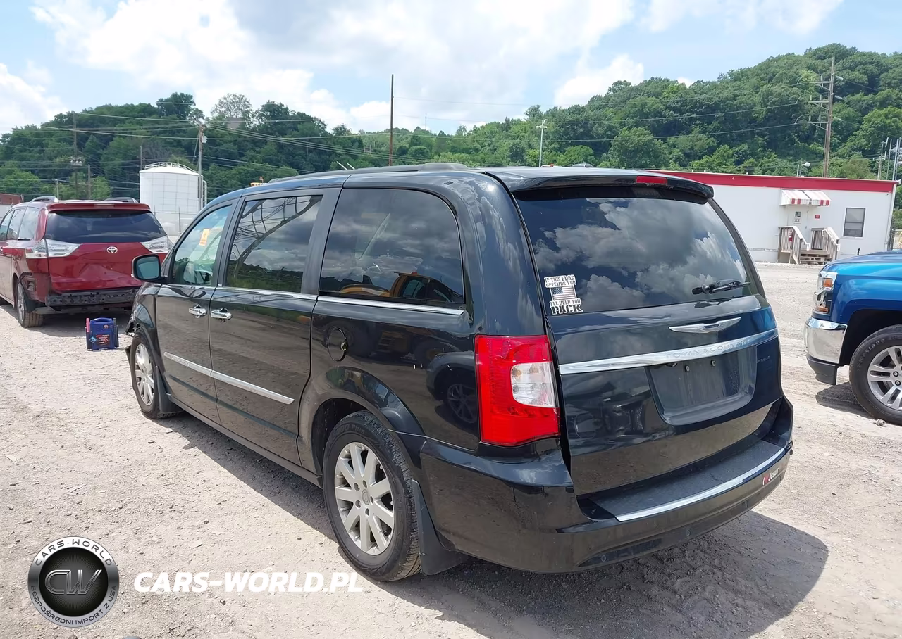 2012 Chrysler Town & Country Touring-L VIN:2C4RC1CG6CR118657 - 3