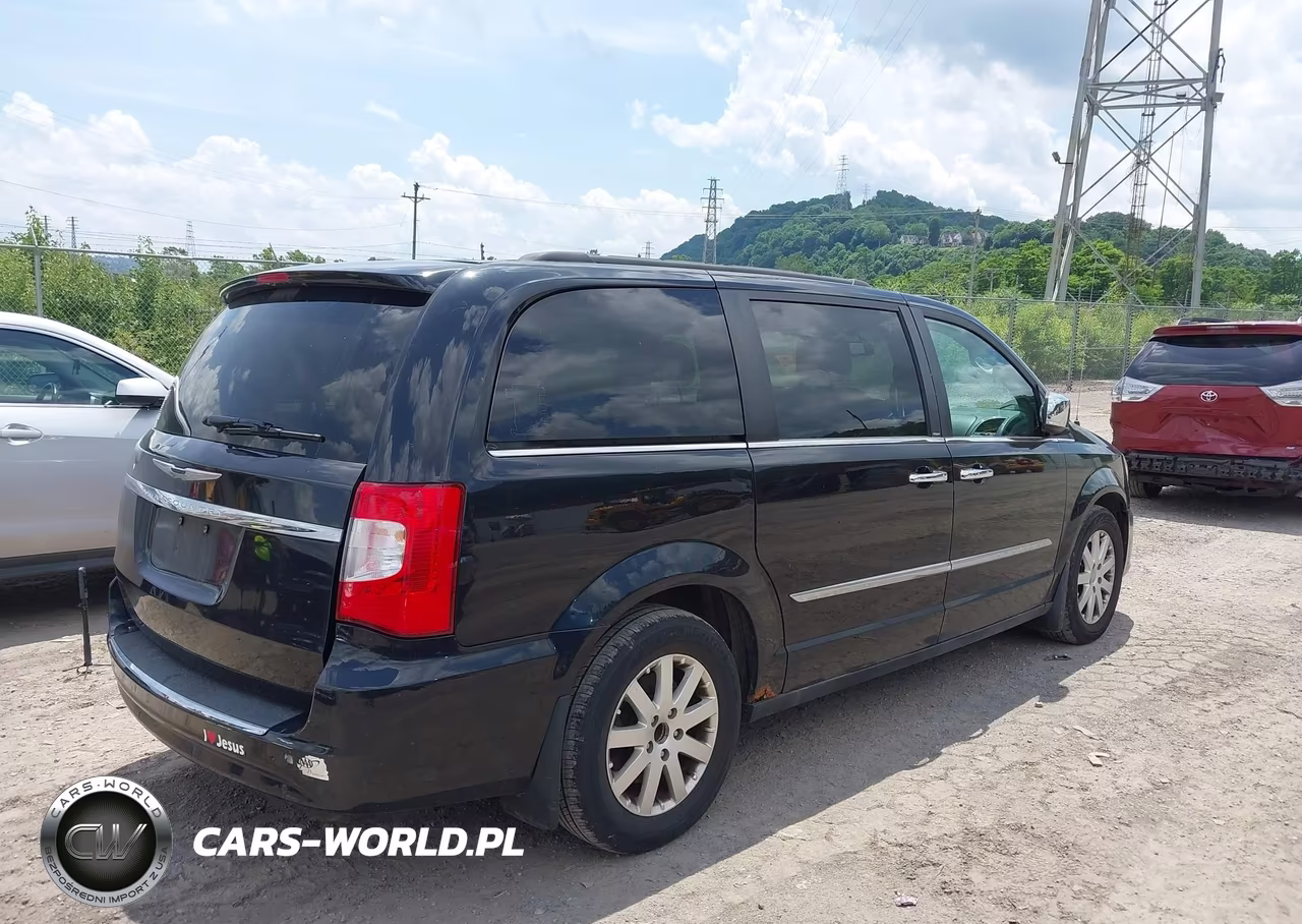 2012 Chrysler Town & Country Touring-L VIN:2C4RC1CG6CR118657 - 4