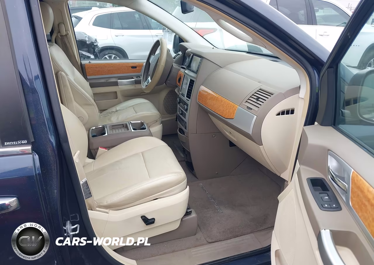 2008 Chrysler Town & Country Limited VIN:2A8HR64X88R797028 - 5