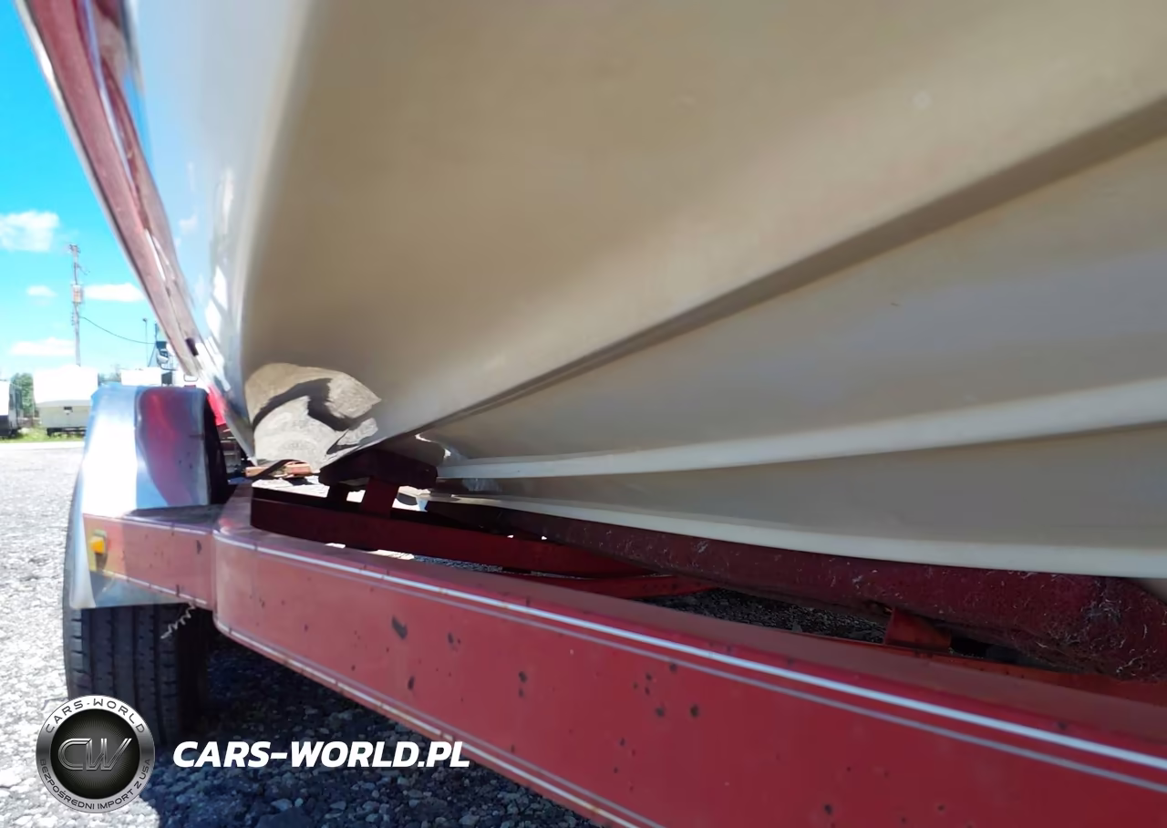 1996 Gambler 20Ft Bass Boat VIN:S0EUS50HJ596 - 14