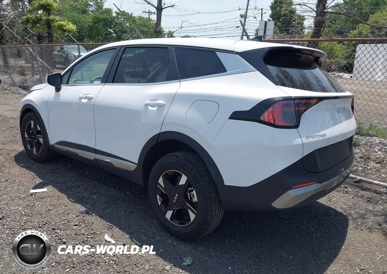 2026 Kia Sportage Lx VIN:5XYK2CDF4TG332105 - 3
