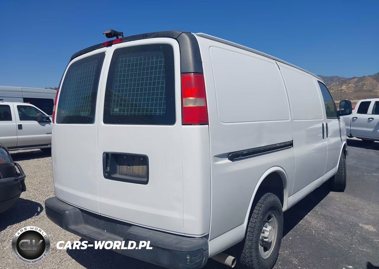 2006 Chevrolet Express Work Van VIN:1GCGG25V761167226 - 4