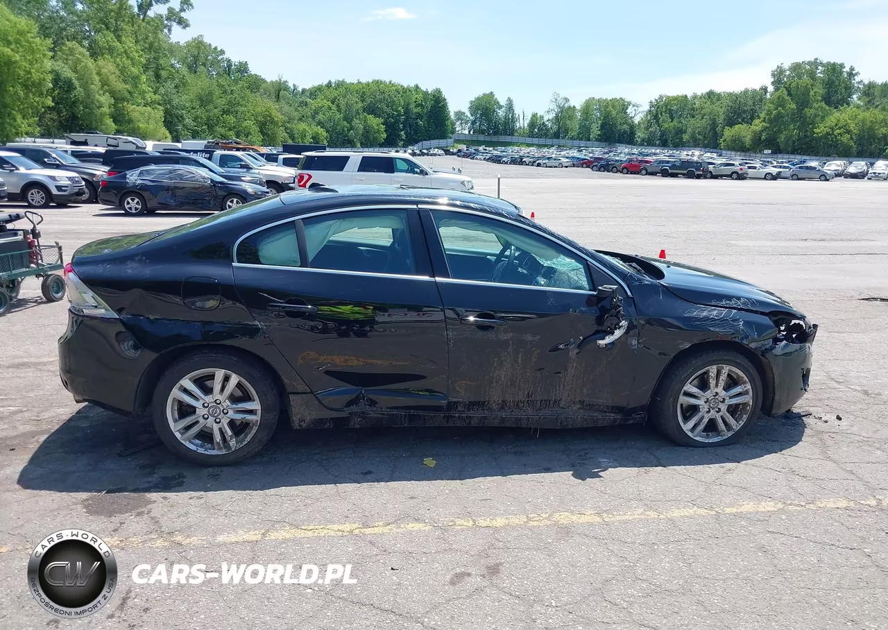 2013 Volvo S60 T5 VIN:YV1612FS7D2210630 - 13