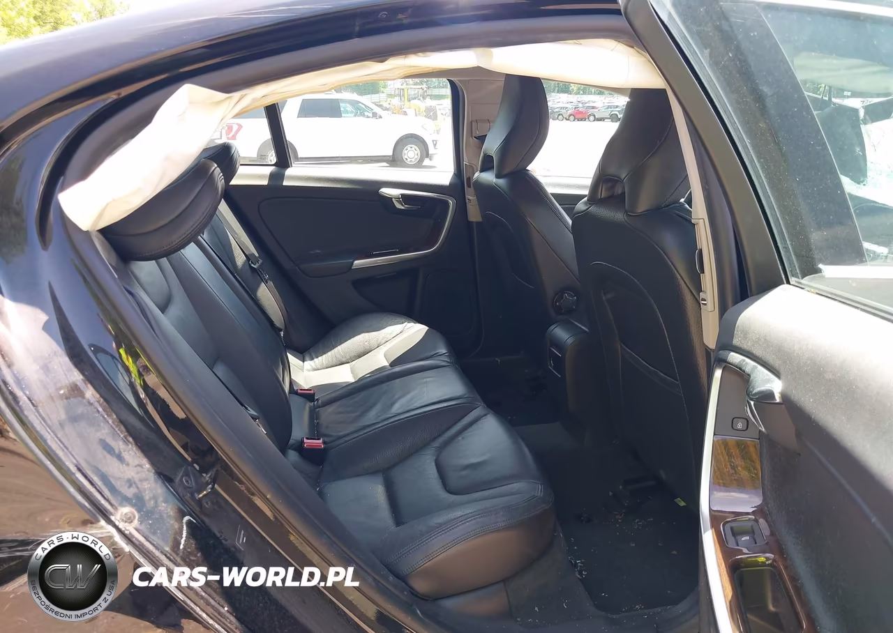 2013 Volvo S60 T5 VIN:YV1612FS7D2210630 - 8
