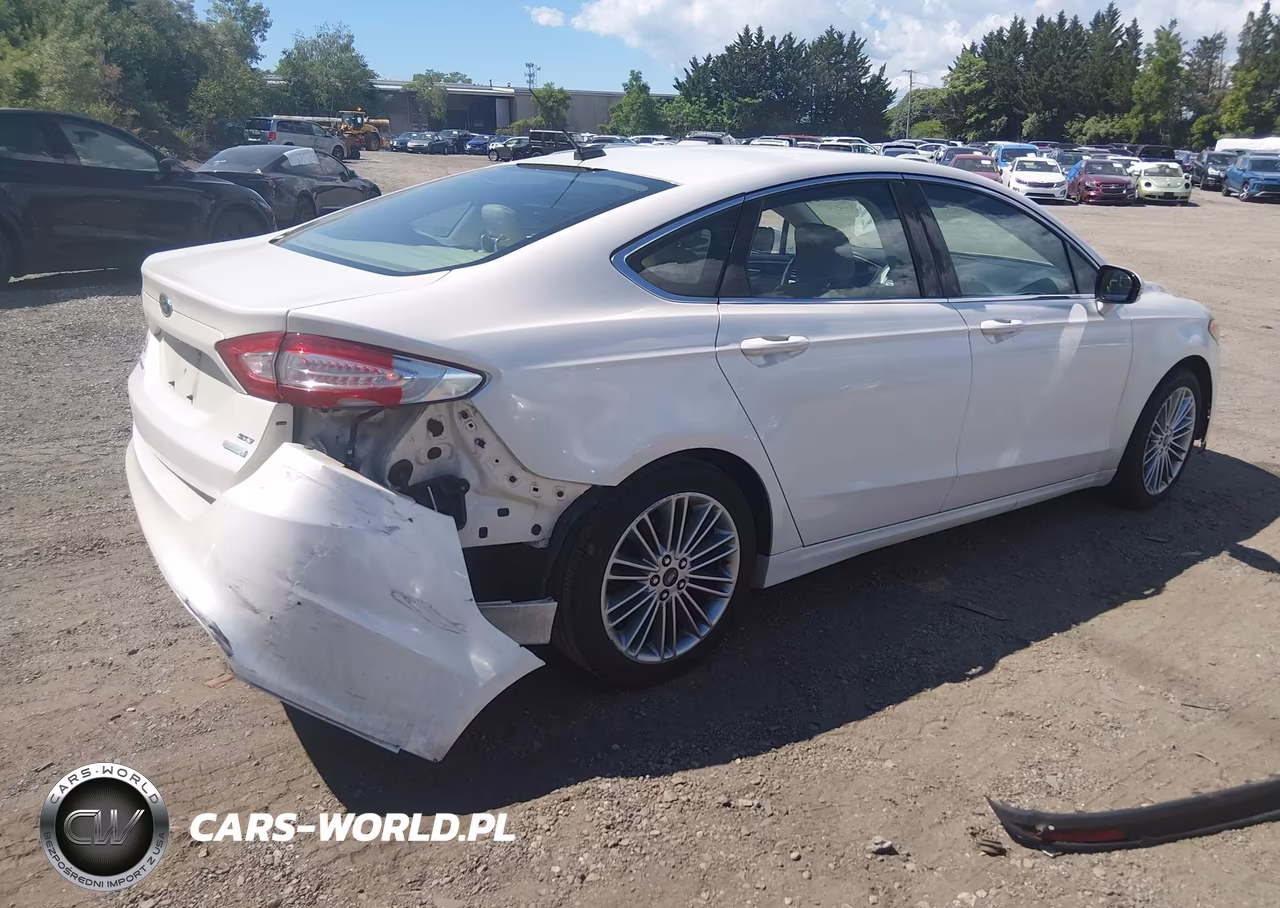 2013 Ford Fusion Se VIN:3FA6P0HR0DR129893 - 4