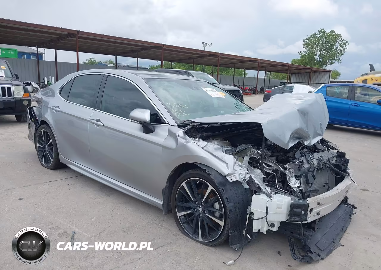 2019 Toyota Camry Xse – zdjęcie 1 z 18