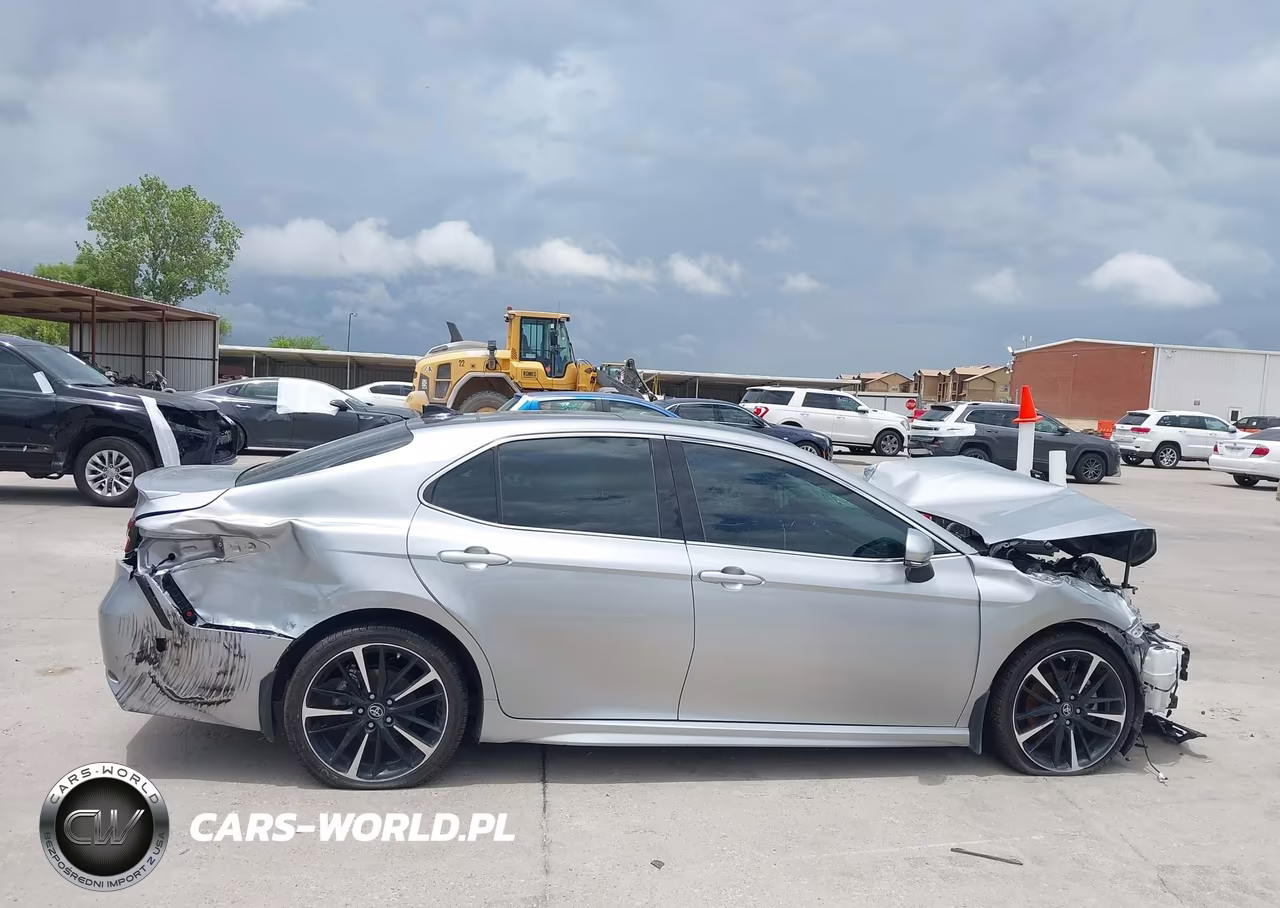 2019 Toyota Camry Xse VIN:4T1B61HK9KU707477 - 14