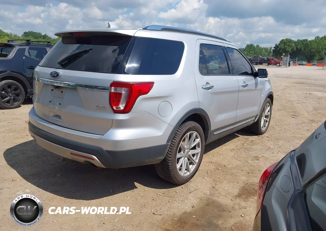 2016 Ford Explorer Limited VIN:1FM5K8F87GGB27367 - 4