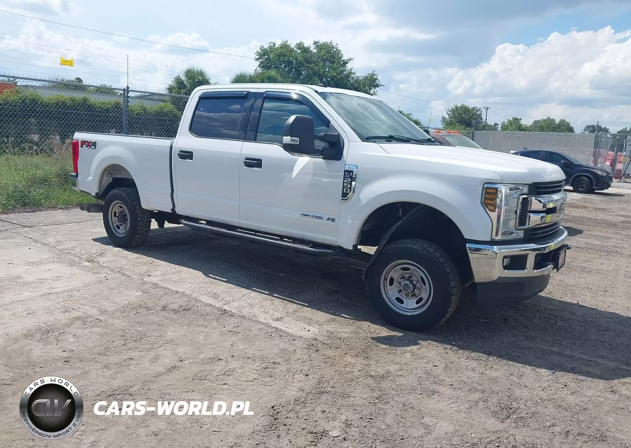 2019 Ford F-250 King Ranch-Lariat-Limited-Platinum-Xl-Xlt – zdjęcie 1 z 16