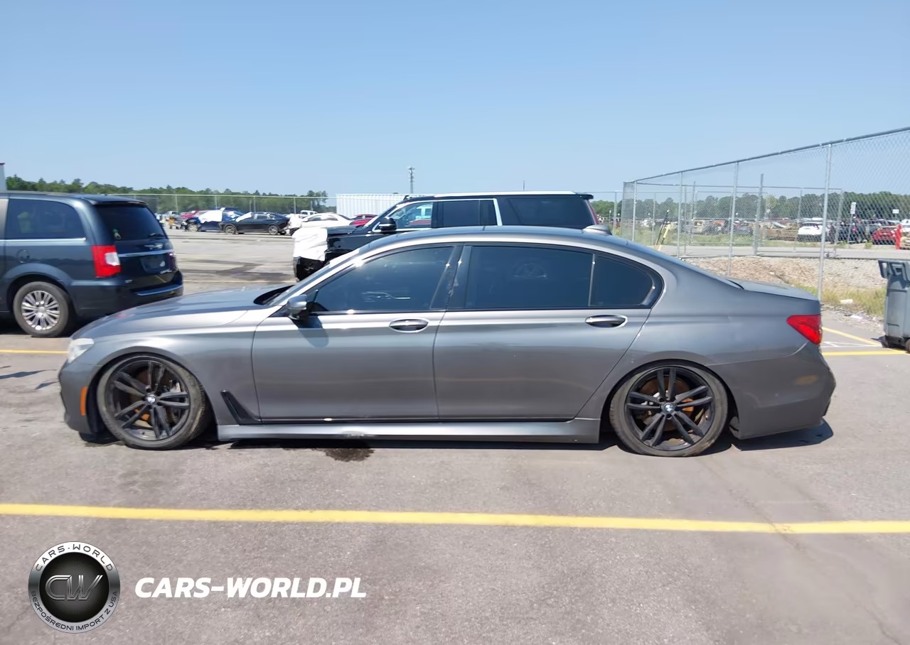 2017 BMW Alpina B7 xDrive VIN:WBA7F2C33HG422777 - 14