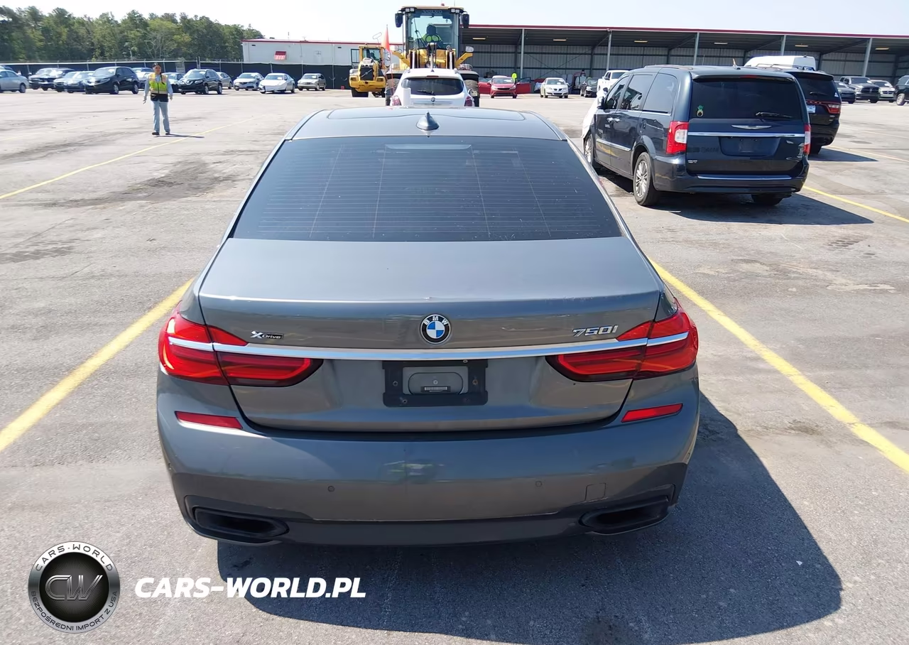2017 BMW Alpina B7 xDrive VIN:WBA7F2C33HG422777 - 16