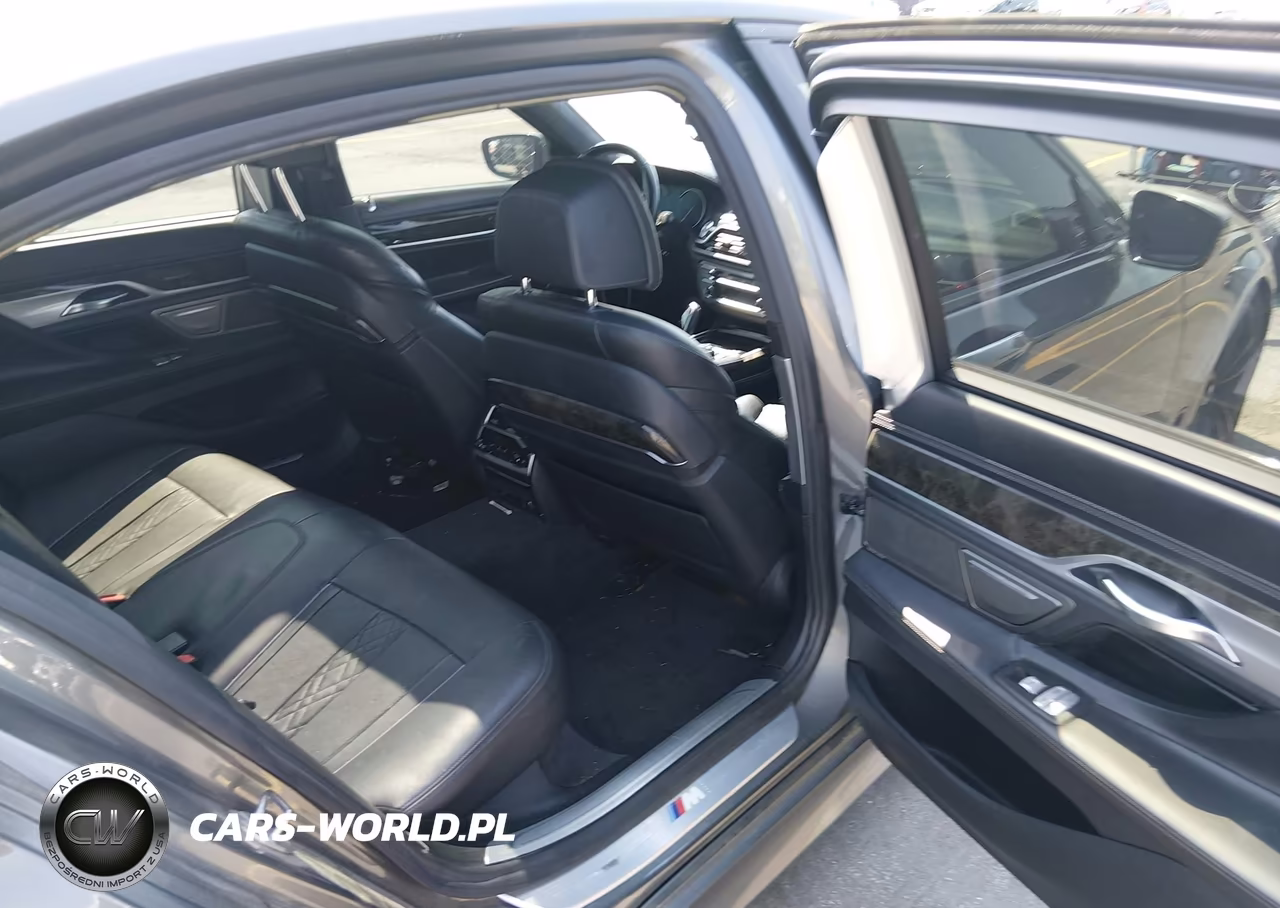 2017 BMW Alpina B7 xDrive VIN:WBA7F2C33HG422777 - 8