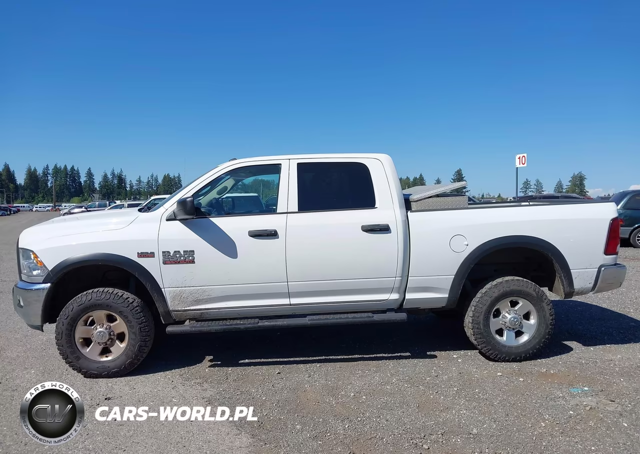2017 Ram 2500 Tradesman 4X4 6'4 Box VIN:3C6TR5CJ6HG737724 - 14
