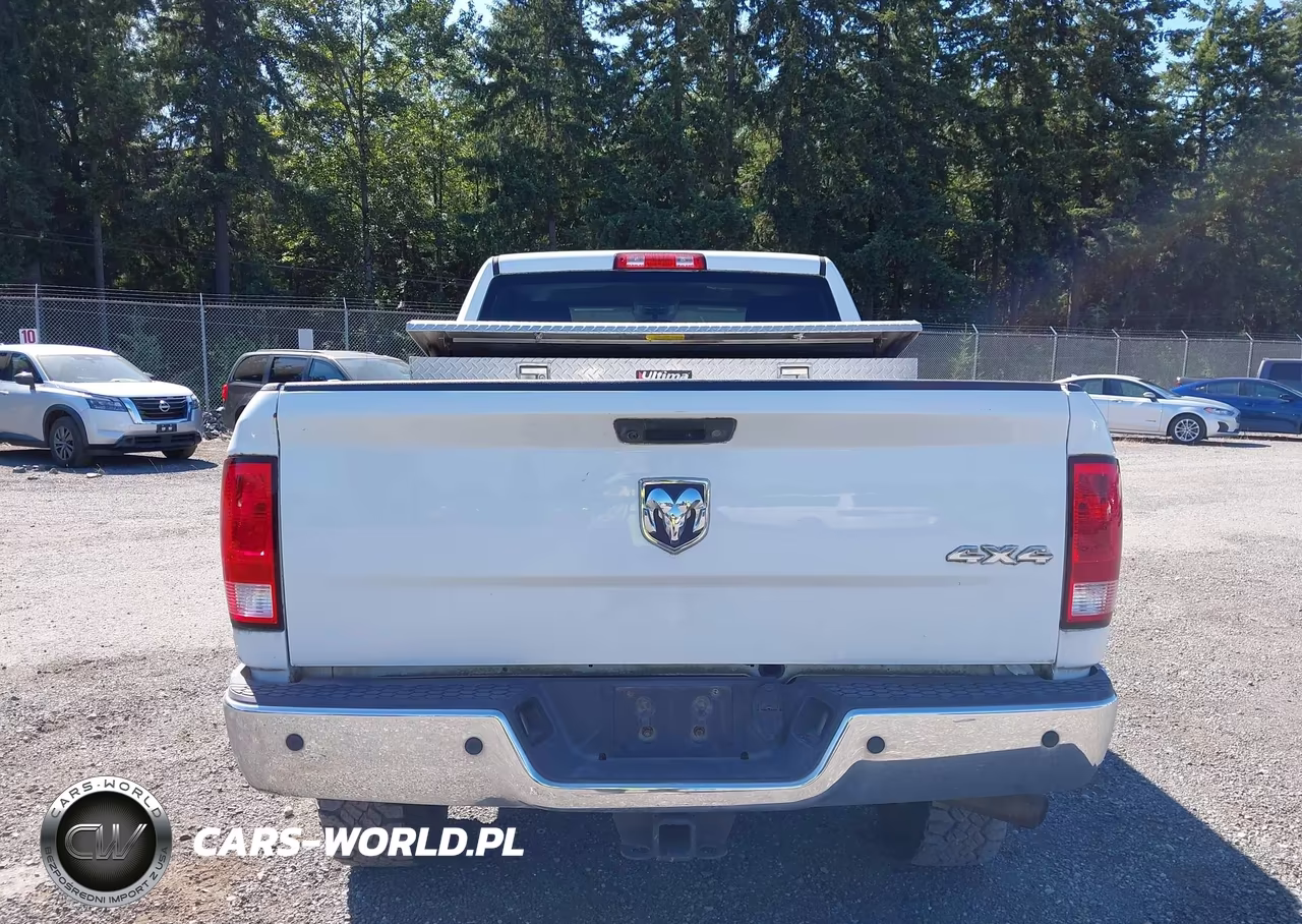 2017 Ram 2500 Tradesman 4X4 6'4 Box VIN:3C6TR5CJ6HG737724 - 16