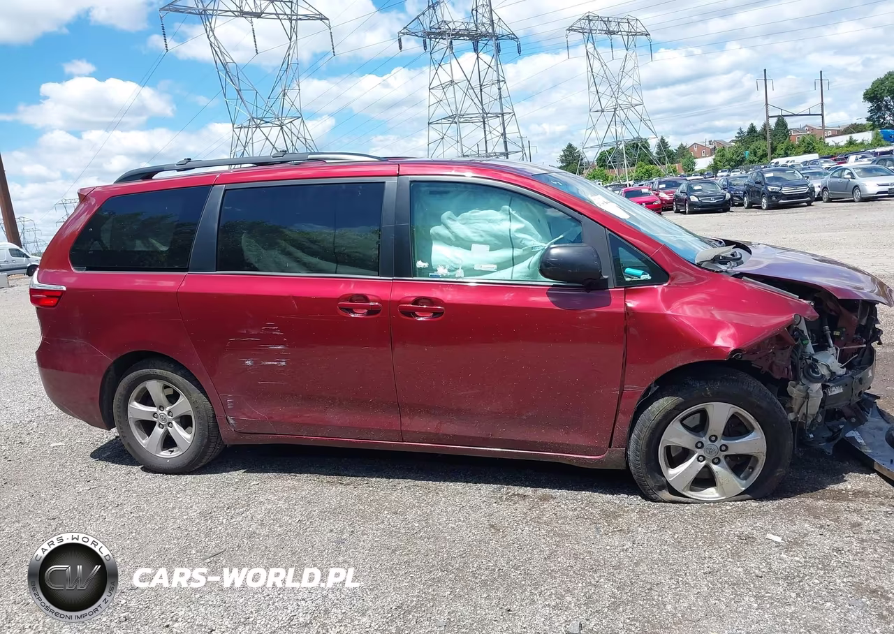 2017 Toyota Sienna Le VIN:5TDKZ3DC1HS789238 - 14