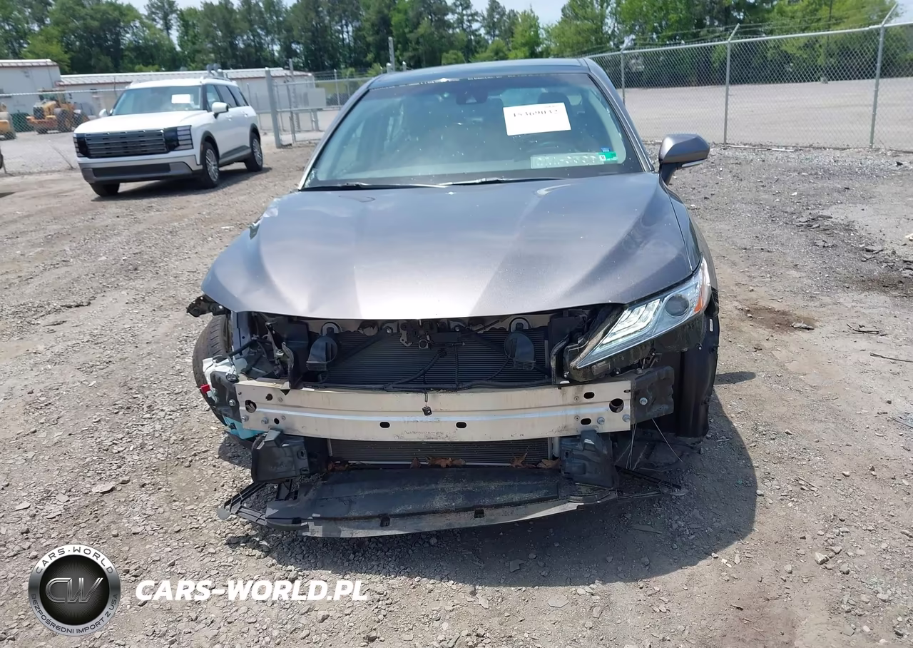 2018 Toyota Camry Xle VIN:4T1B11HK8JU019208 - 12