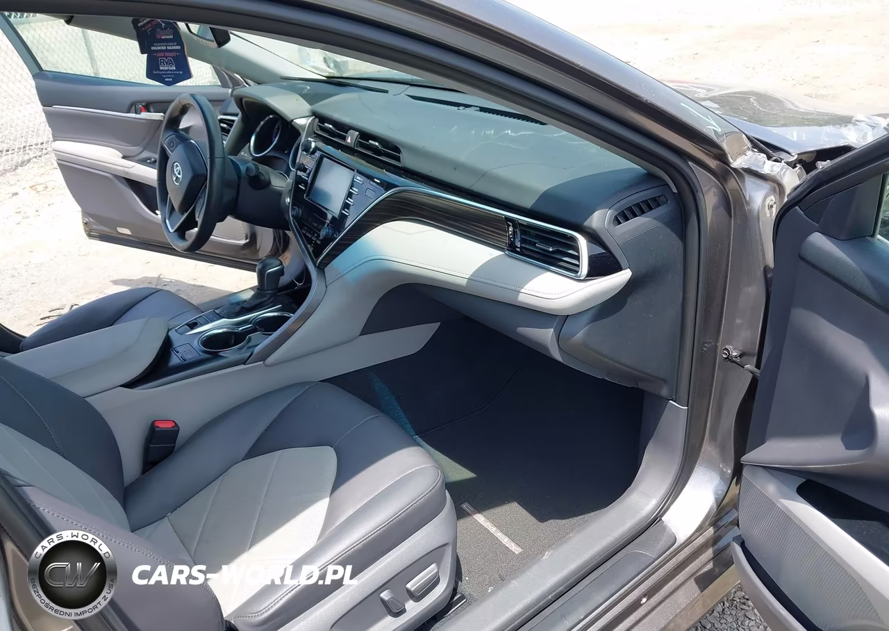 2018 Toyota Camry Xle VIN:4T1B11HK8JU019208 - 5