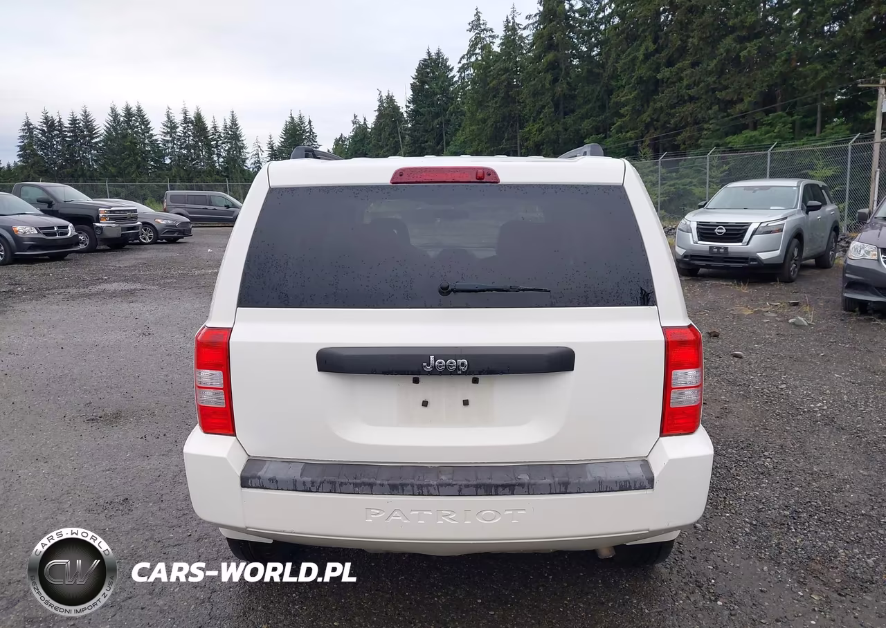 2009 Jeep Patriot Sport VIN:1J4FT28B99D255989 - 17