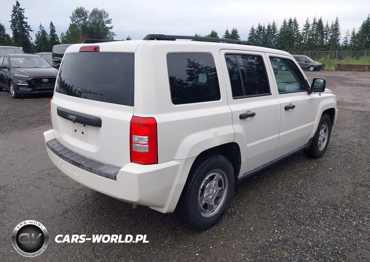 2009 Jeep Patriot Sport VIN:1J4FT28B99D255989 - 4