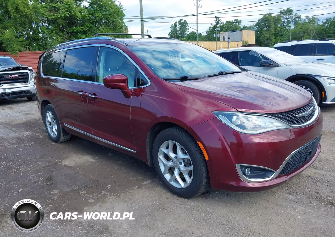 2018 Chrysler Pacifica Touring L Plus – zdjęcie 1 z 16