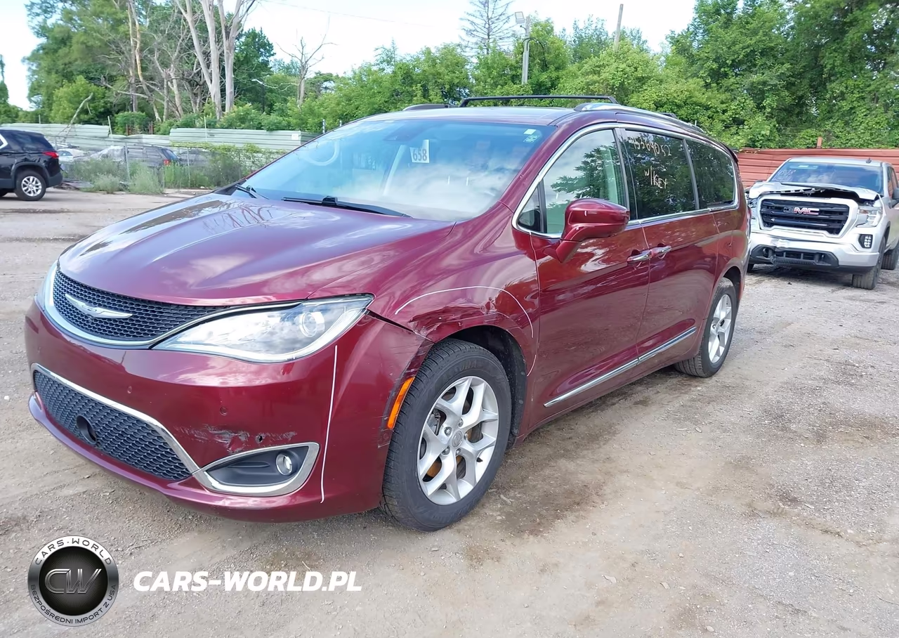 2018 Chrysler Pacifica Touring L Plus VIN:2C4RC1EG9JR116668 - 2